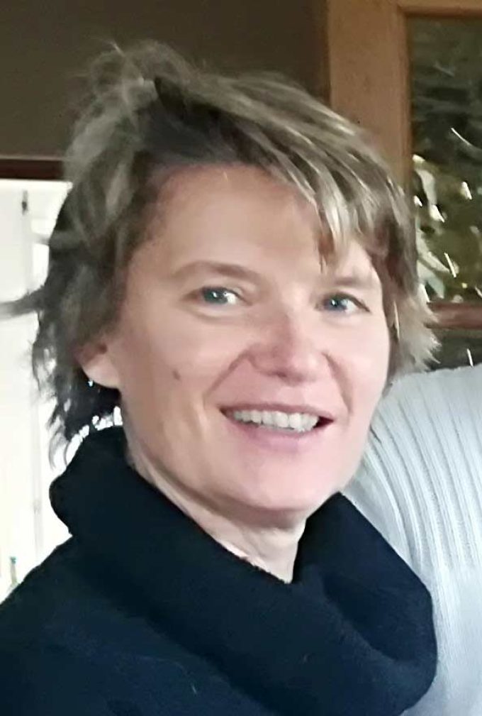 PEZESHGI Emmanuelle